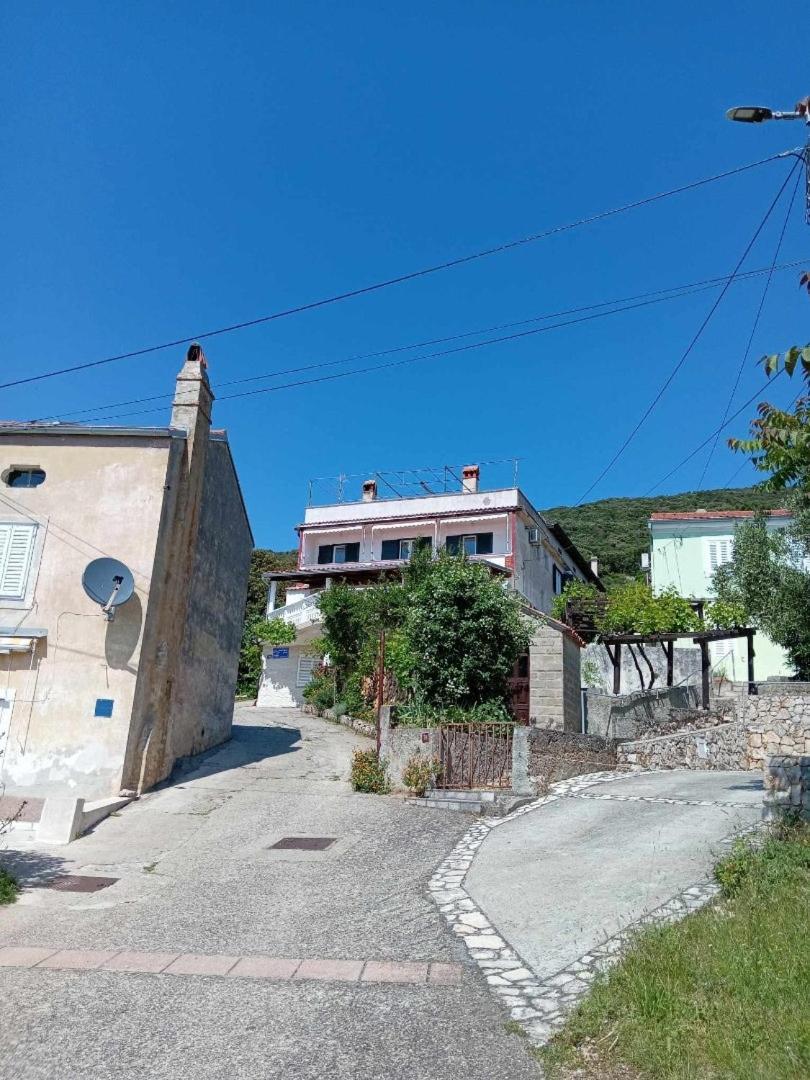 Apartments And Rooms By The Sea Martinscica, Cres - 23980 Dış mekan fotoğraf